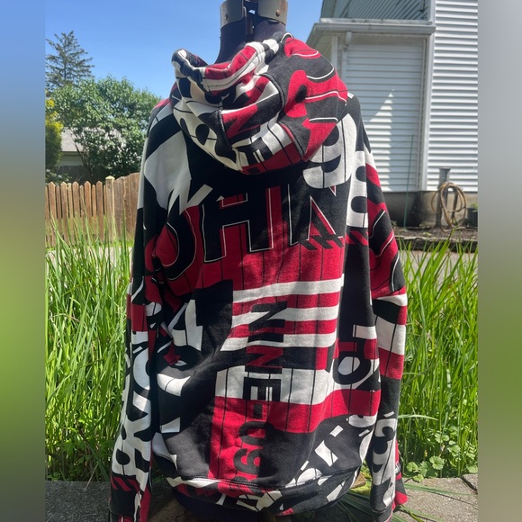 Graphic Style Red and Black Hoodie - Picture 2 of 2